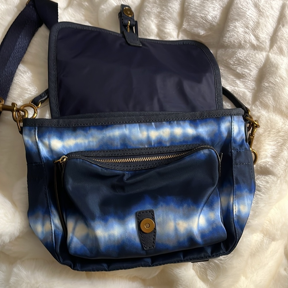 Tory Burch Tie Dye Scout Nylon Crossbody Bag Blue - Picture 6 of 6